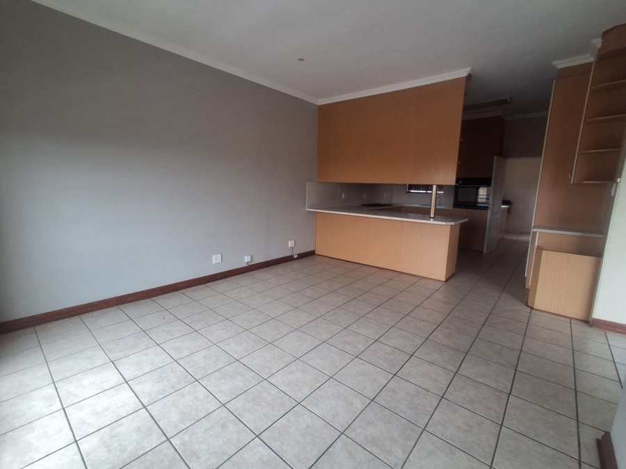 To Let 3 Bedroom Property for Rent in Pentagon Park Free State